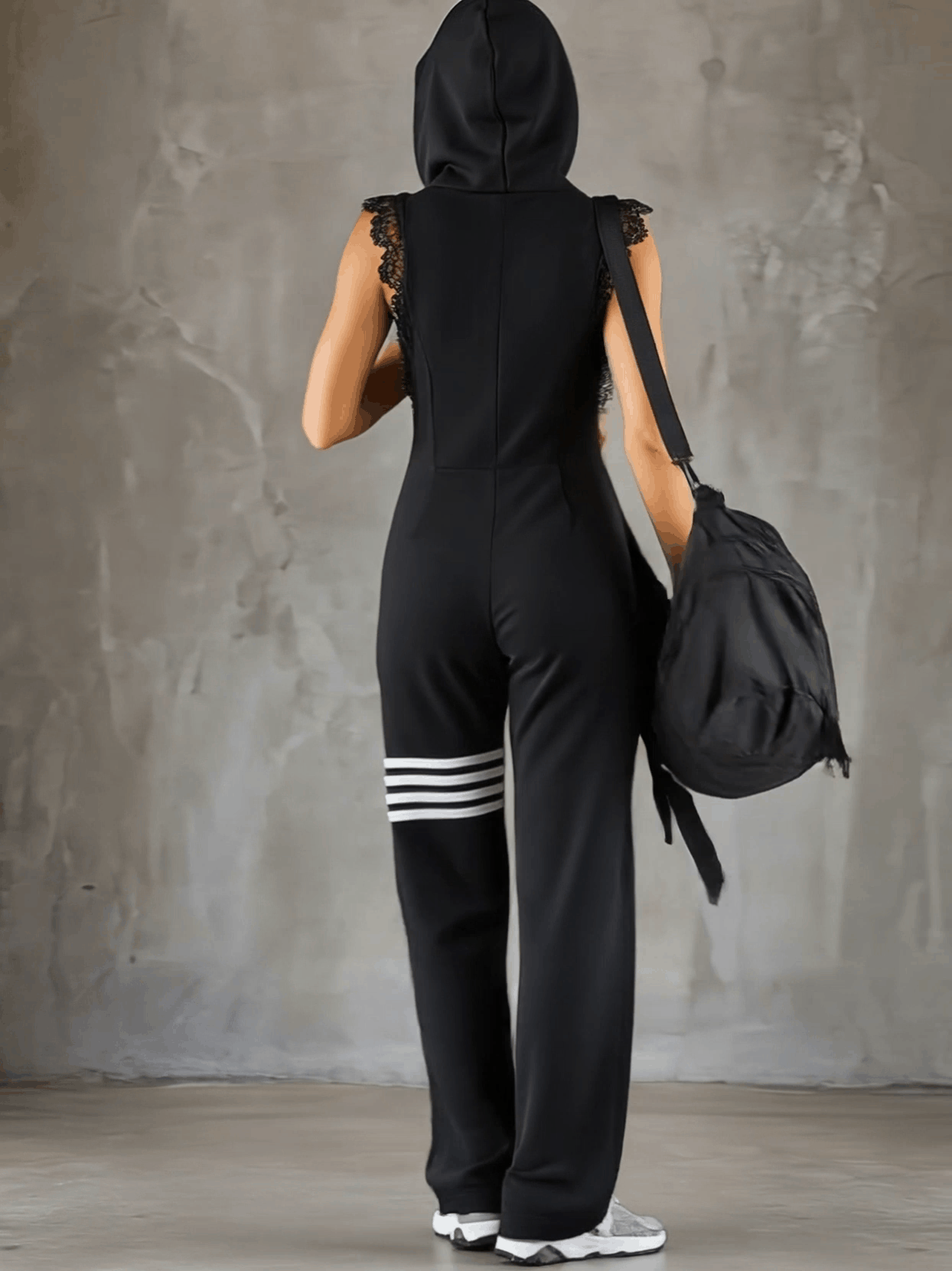 Daniela | Retro sporty jumpsuit with hood and stripes